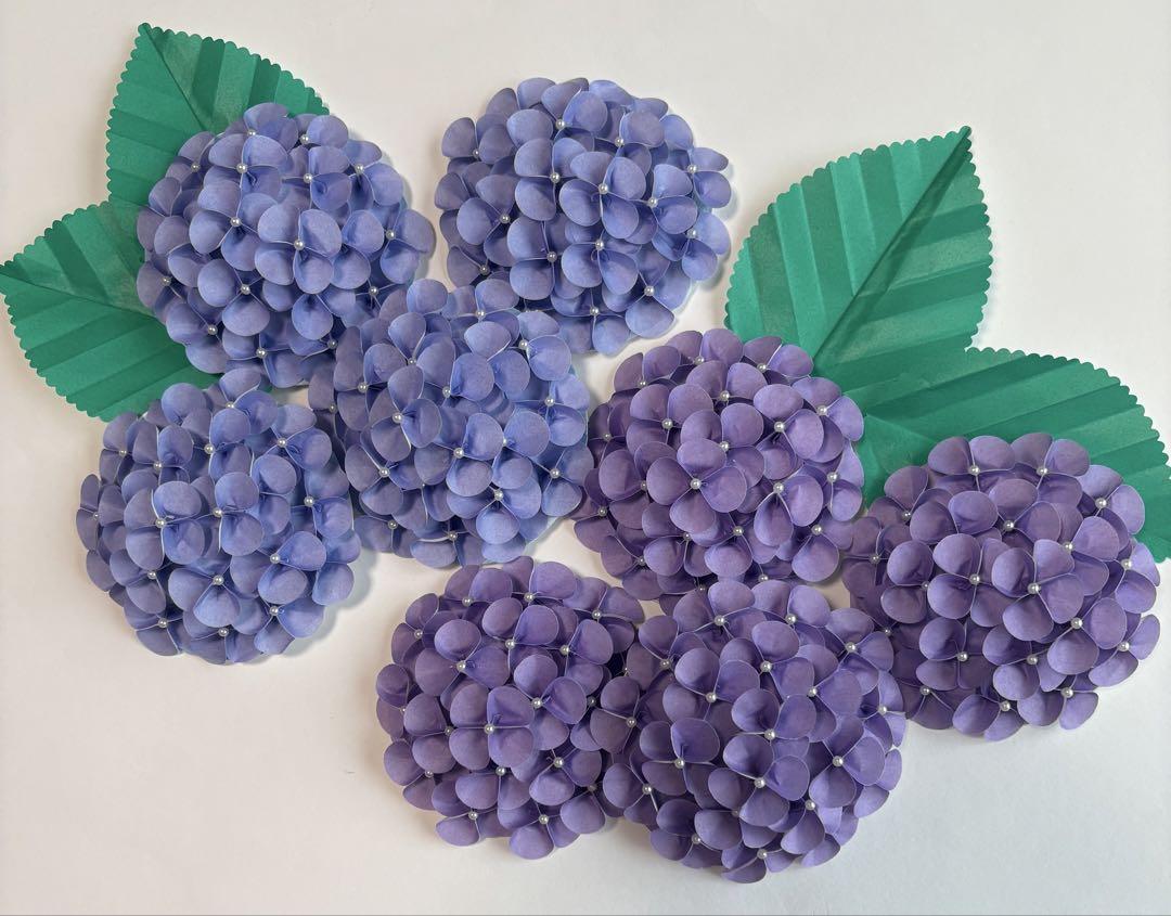 折り紙　紫陽花　壁面飾り