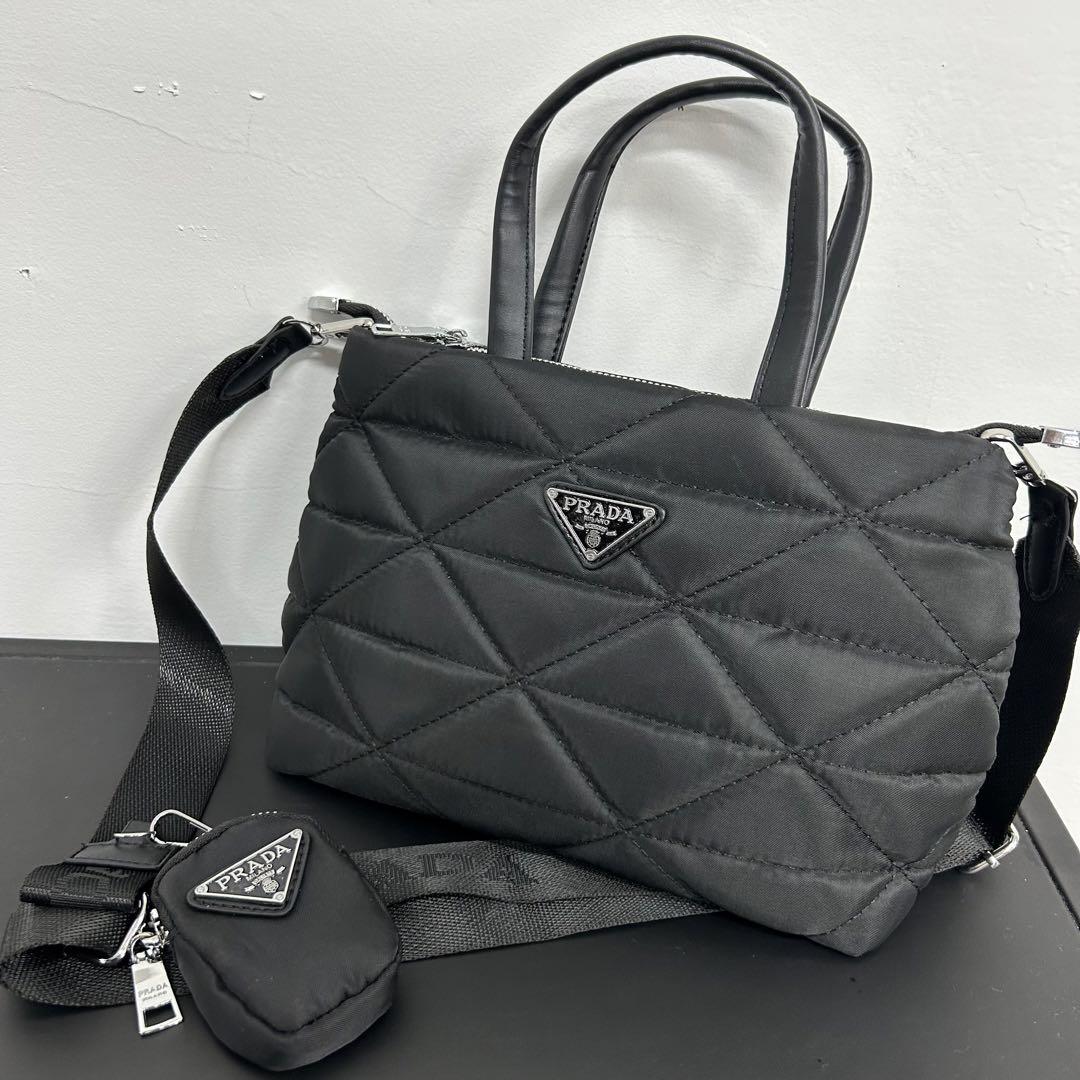 PRADA ノベルティ バック Prada プラダ ノベルティ ショルダーバッグ - バッグオンライン