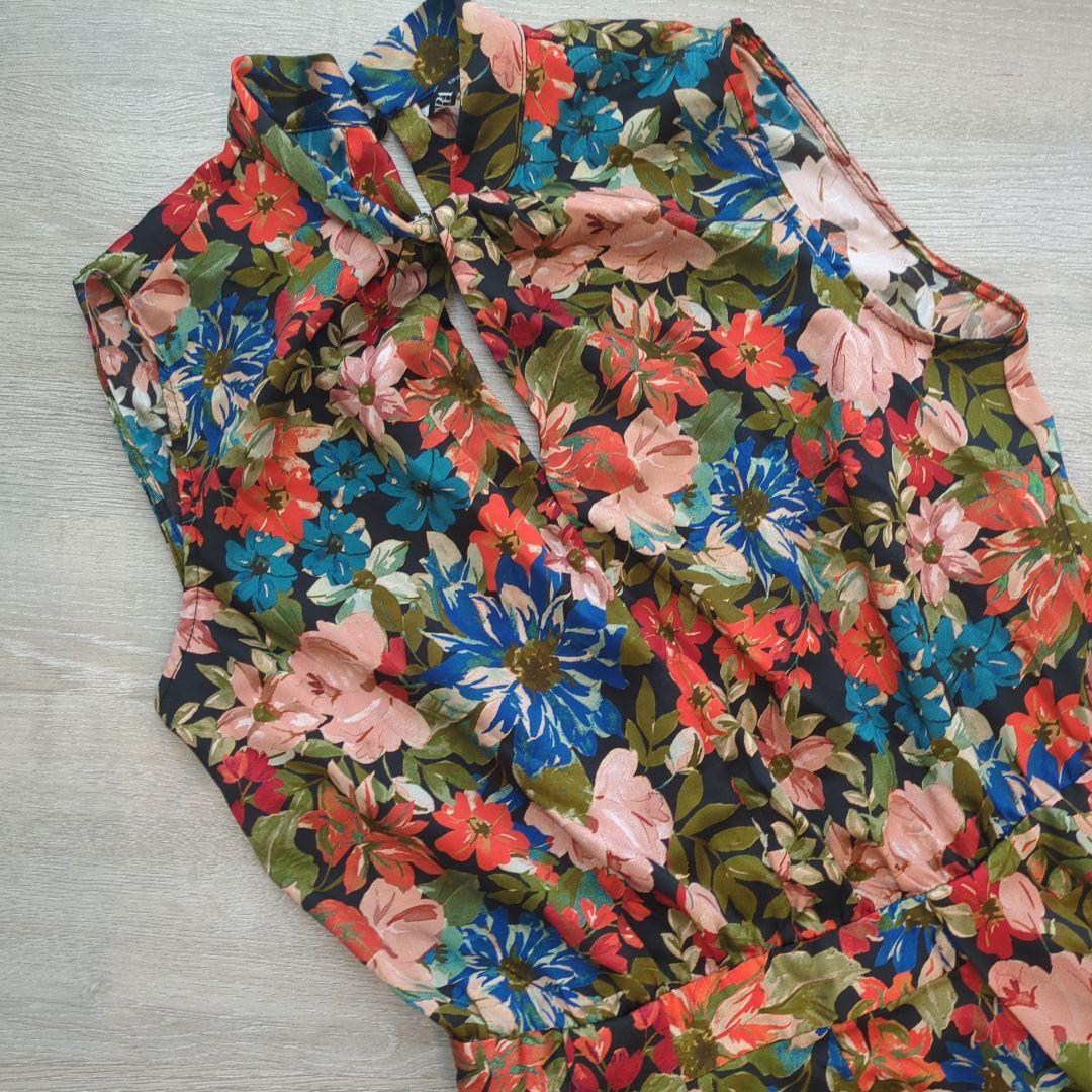 希少　ZARA　総柄　花柄ノースリーブオールインワン