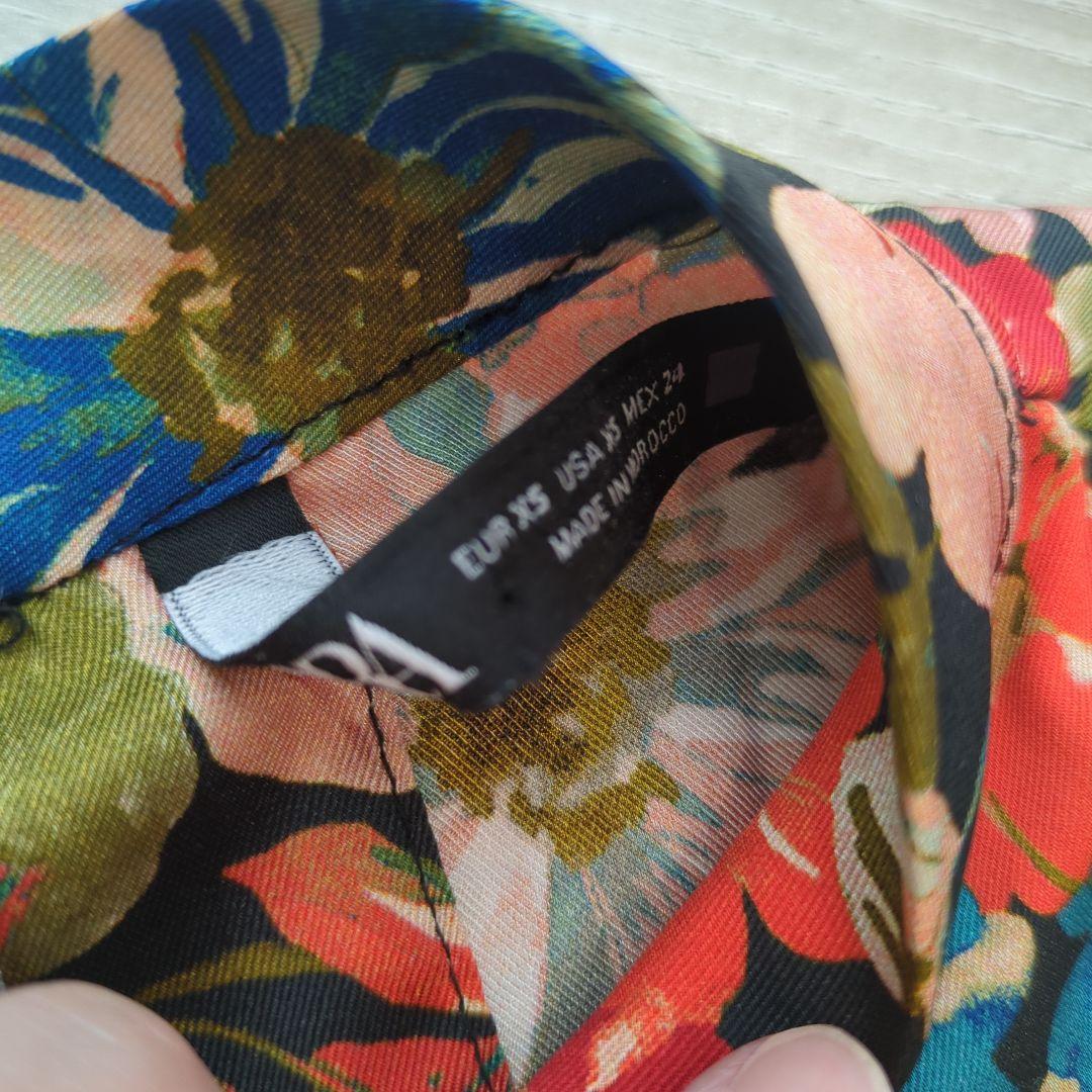 希少　ZARA　総柄　花柄ノースリーブオールインワン