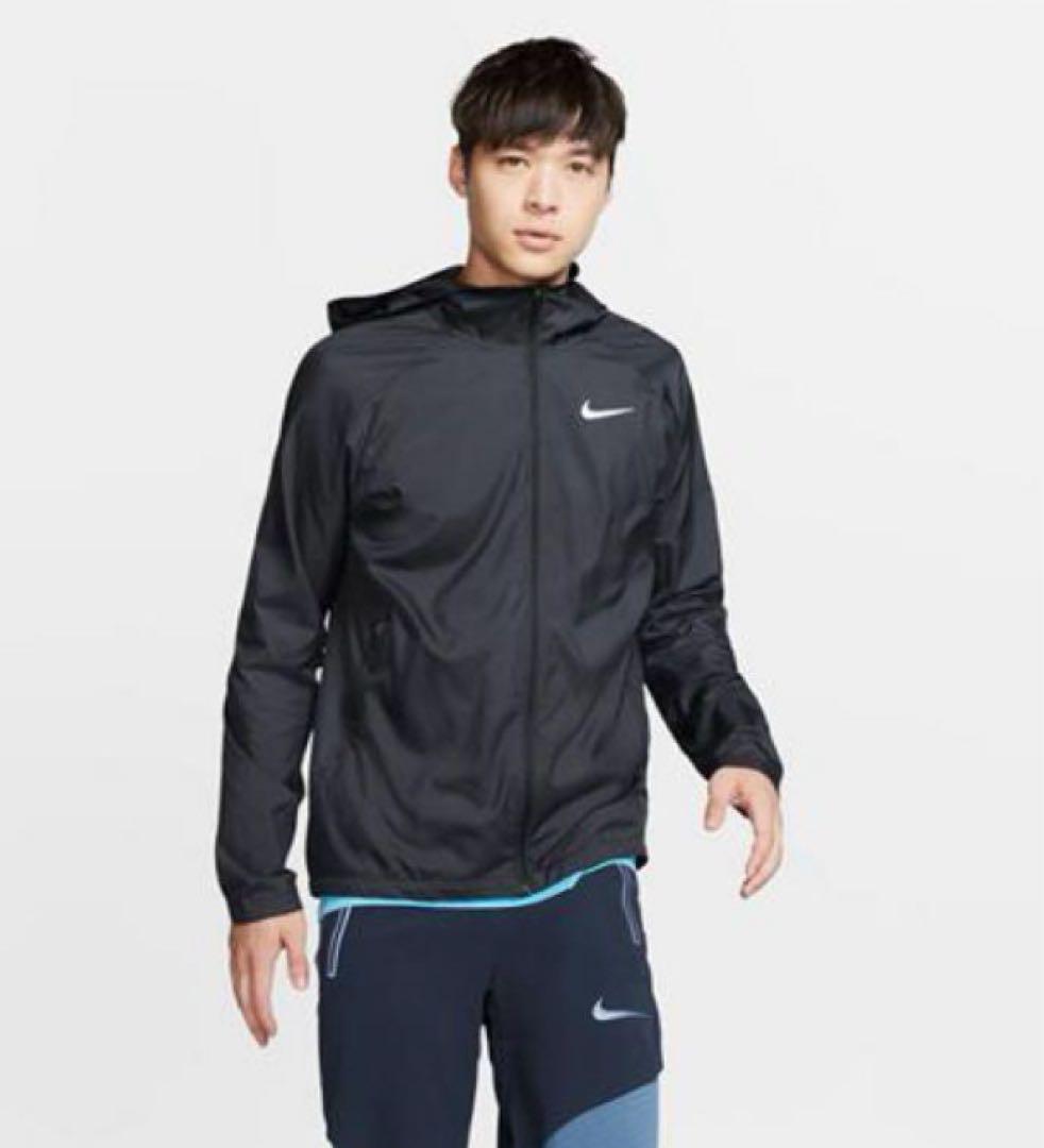 XL ☆新品☆ ナイキ　エッセンシャル フーデッド 軽量薄手ランニングジャケット