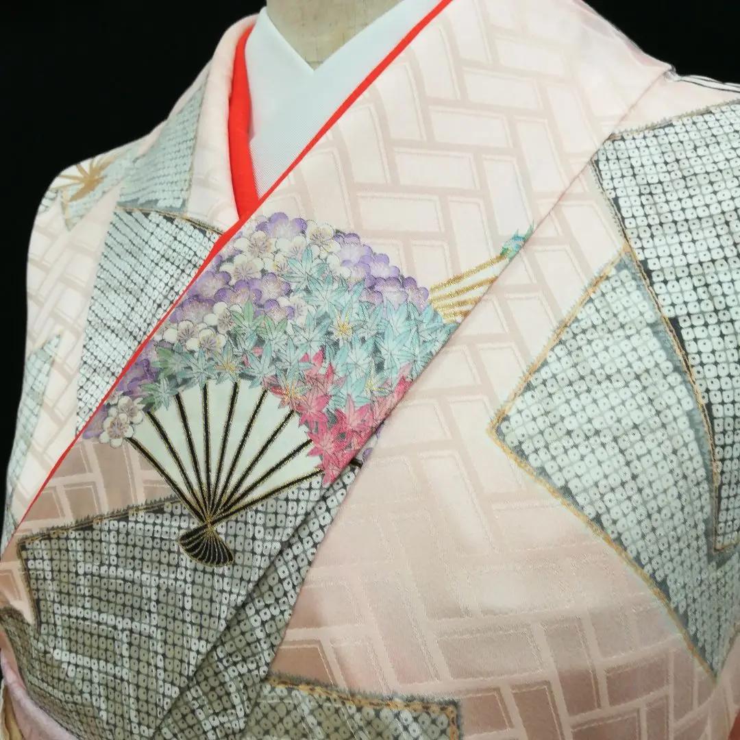 小紋(袷)　(色紙に扇文様　灰梅色系)