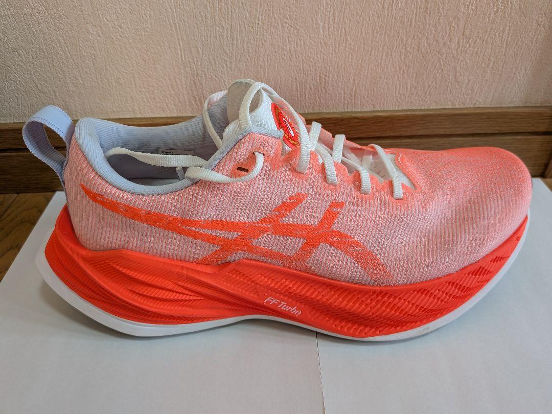 M*l様 アシックス SUPERBLAST スーパーブラスト26.5cm　値下げ アシックス SUPERBLAST スーパーブラスト 26.0cm - メルカリ