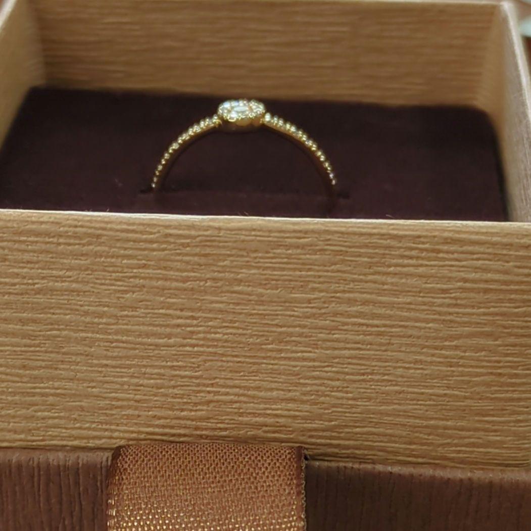 ココシュニックK18YGダイヤモンドリング ココシュニックK18YGダイヤモンドリング