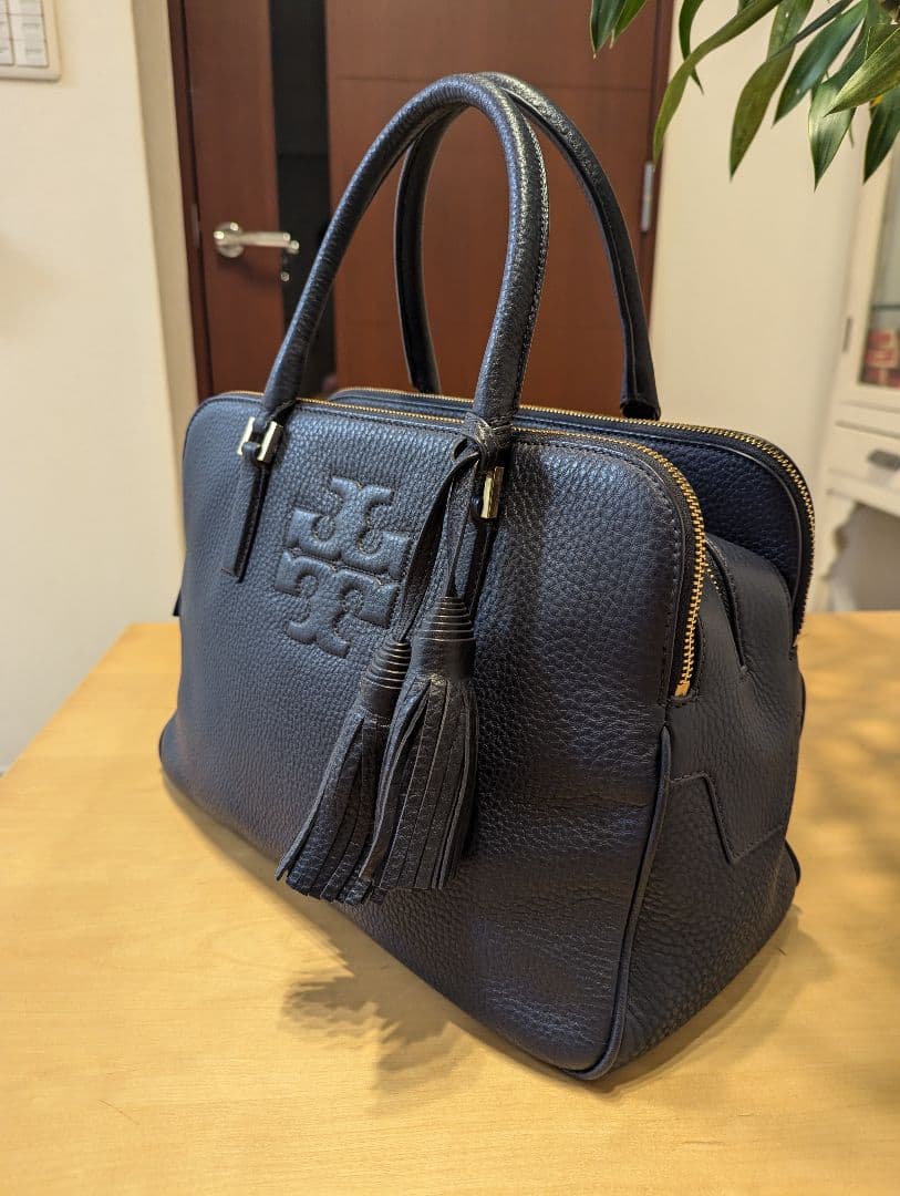 トリバーチ Thea Triple-Zip Leather Tote Bag