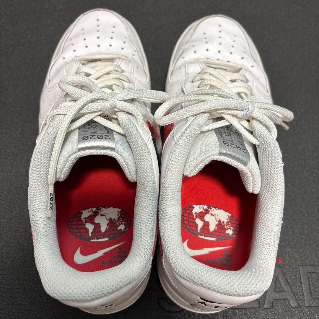 NIKE AIR FORCE 1 