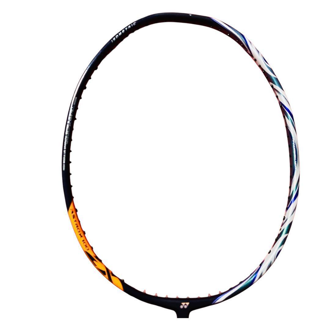 【希少品】YONEX ASTROX 100ZX 4UG5