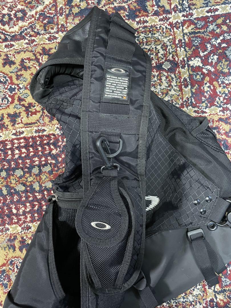OAKLEY オークリー 00s Y2K ワンショルダーバッグ ボディバッグ