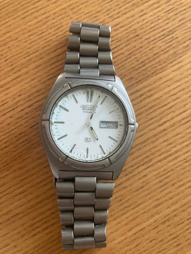 セイコー クォーツ 腕時計 チタン