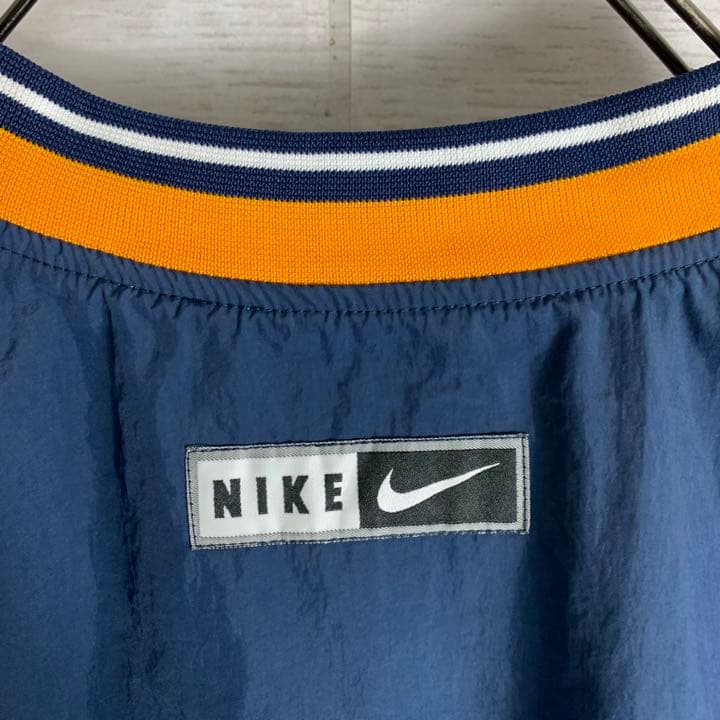 一番の贈り物 古着 90s ナイキ NIKE ナイロンプルオーバー 刺繍ロゴ