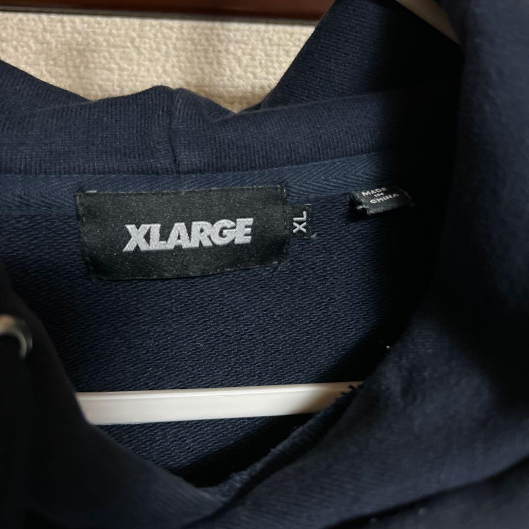 「美品」XLARGE ネイビー パーカー 極美品‼️ XLARGE ネイビー フード付きパーカー - メルカリ