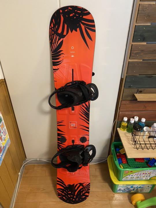 35%割引レッド系,140cm-145cm未満【メール便不可】 BURTON HIDEAWAY