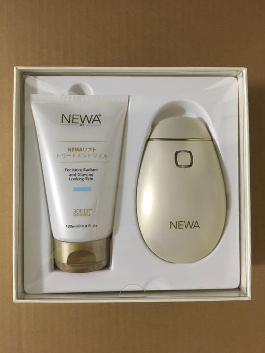 NEWAリフト シャンパンゴ-ルド 新品未使用品 全国送料無料!