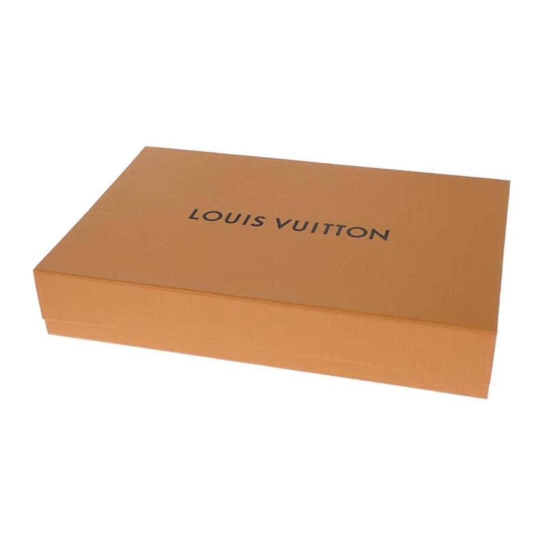 グラデーションがおしゃれ【Louis Vuitton】LVSEモノグラムTシャツ