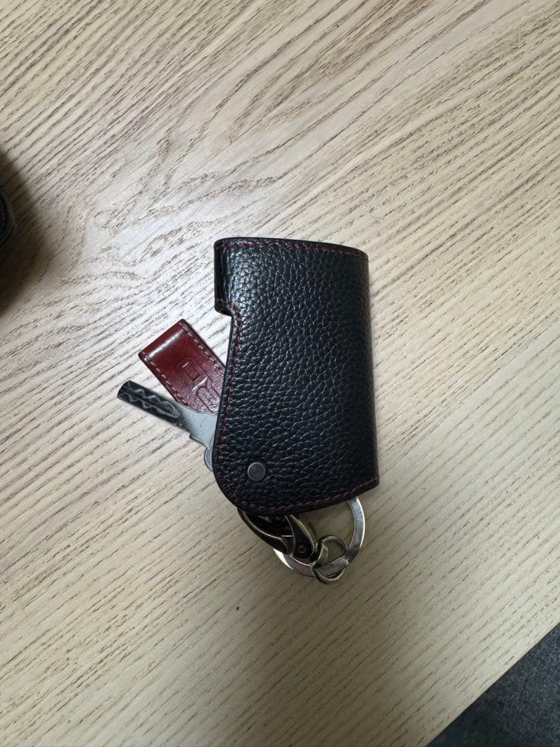 TRD ステアリングロック