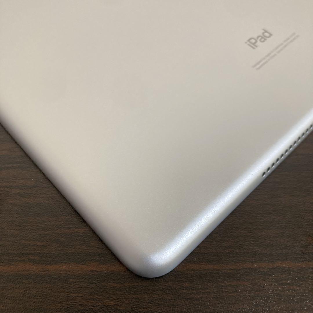9866【早い者勝ち】電池最良好☆iPad7第7世代 32GB WIFIモデル☆