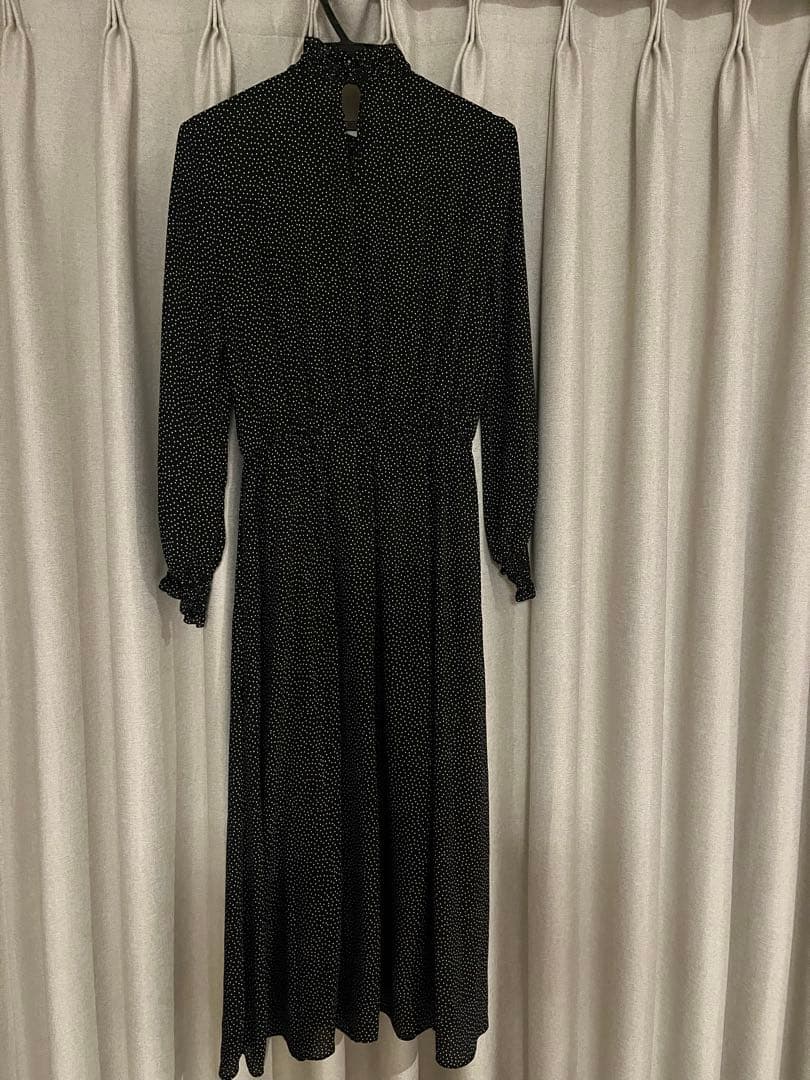 LOULOU ブラックドット マキシワンピース LOULOU ブラックドット マキシワンピース