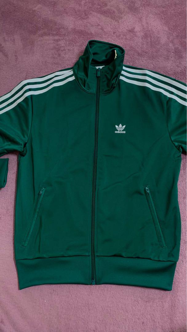 adidas セットアップ　adidasジャージ上下セット 7,300円
