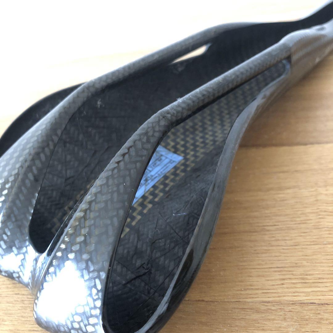 値下げしました」AX-Lightness カーボンサドル 超軽量