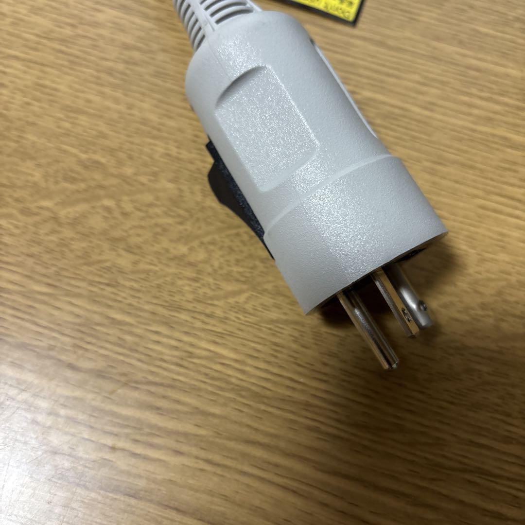 日産　充電ケーブル　3NK5E