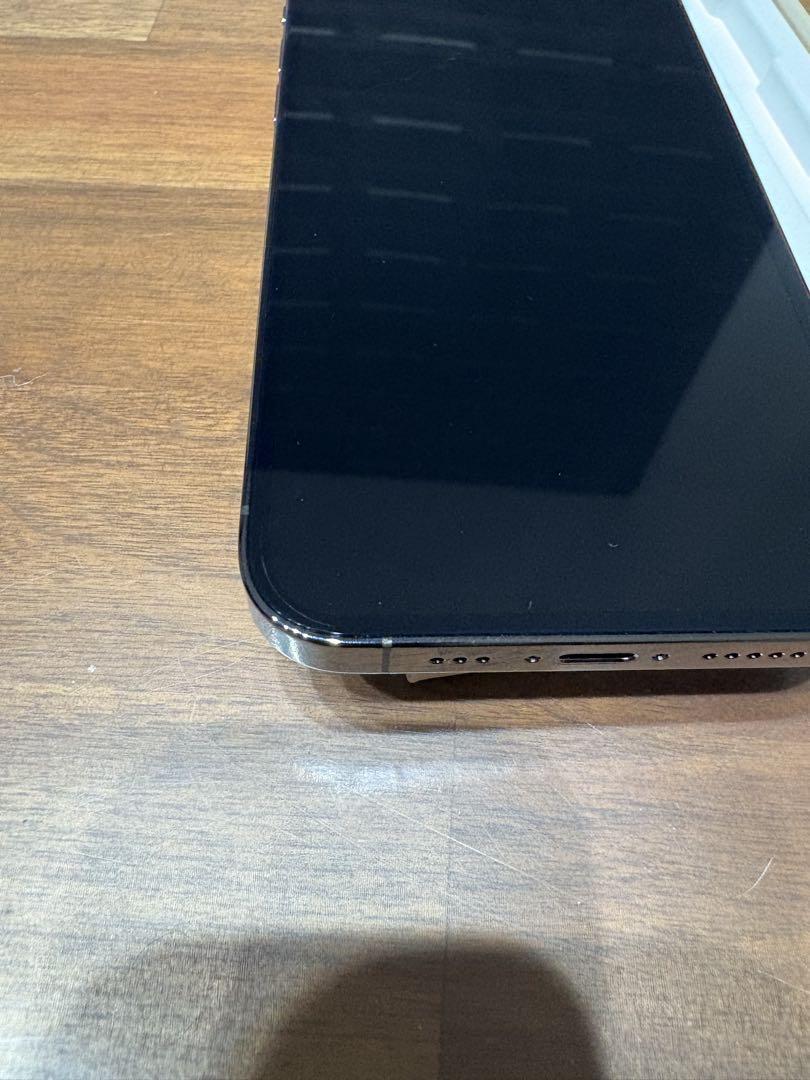 iPhone 12 Pro 256GB グラファイト