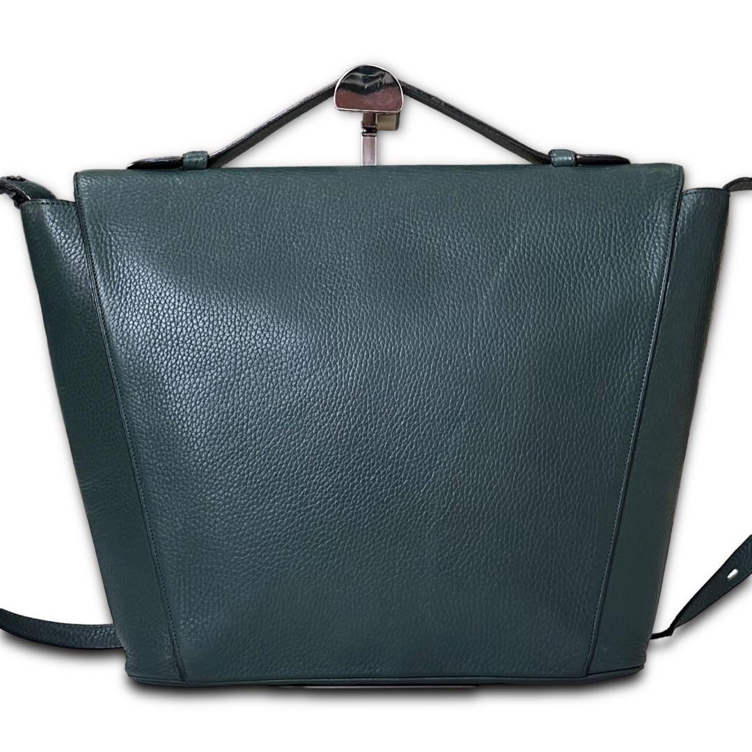 DELVAUX
