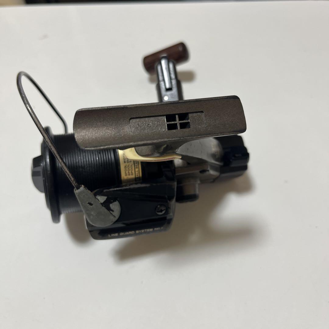 ダイワ スピニングリール WHISKER ウィスカー 磯 遠投 GS-3000