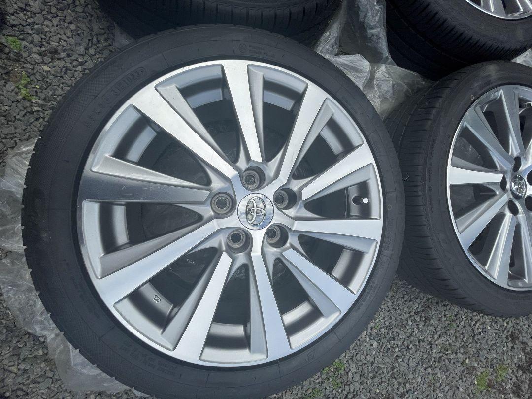 TOYOTA サイ カムリ 後期型 純正 タイヤセット ４本