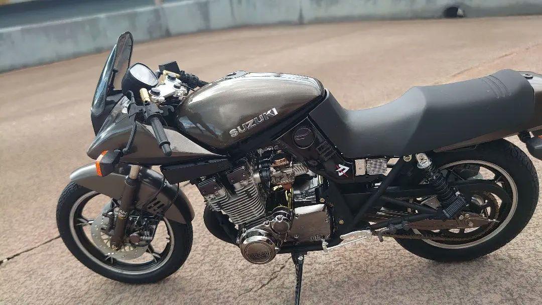 「専用出品です!!」1/6スズキGSX1100Sカタナ【完成品】カスタム 1/6スズキGSX1100Sカタナ【完成品】カスタム