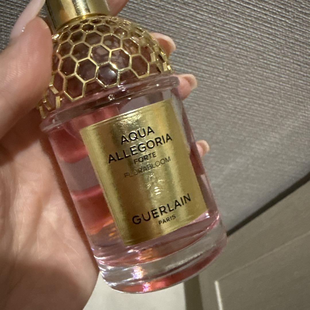 美品 ゲラン アクアアレゴリア フォルテ フローラブルーム