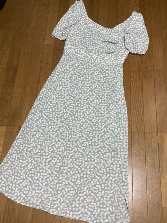 へのお↩ 新品未使用 herlipto Cherry Pattern One-Piece SlkpE-m90074265313 げのご