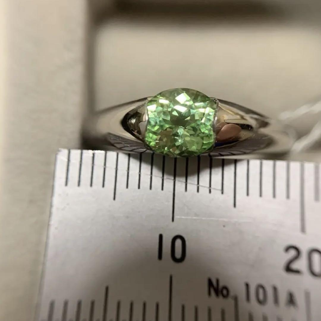 Pt900 ツァボライト1.01ct リング
