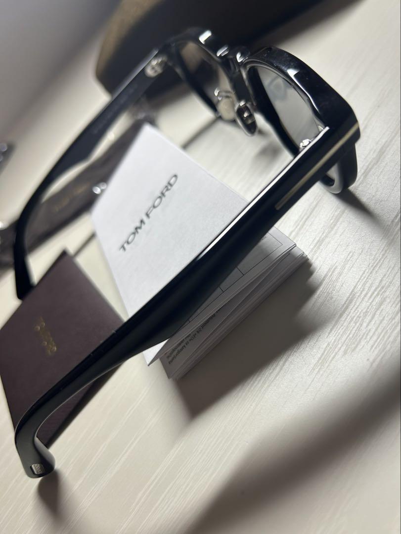 TOM FORD FT1231-D 01A ブラック サングラス