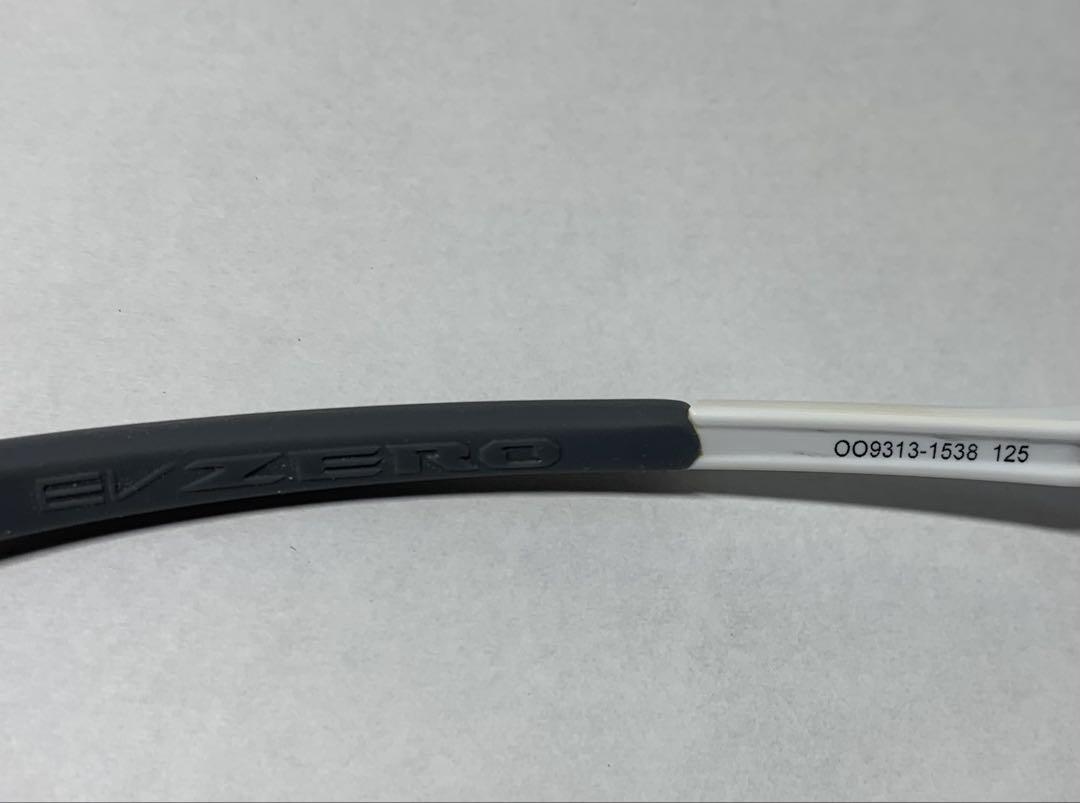 Oakley プリズムレンズサングラス