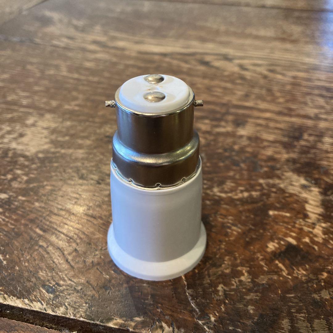 イギリス　アンティーク　木製フロアランプ クリーム色シェード