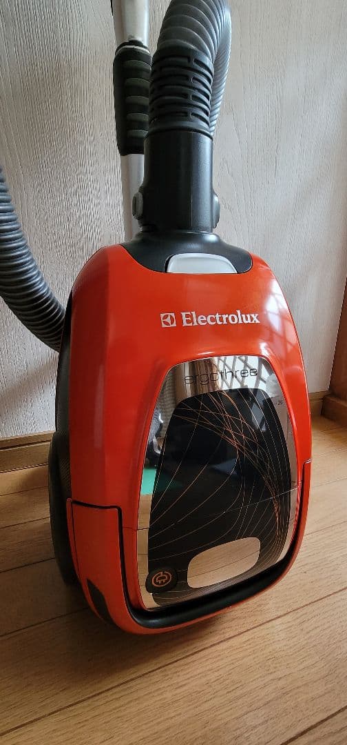 【貴重!✨】Electrolux エルゴスリーオート !取扱説明書、紙パック付! 【貴重!✨】Electrolux エルゴスリーオート !取扱説明書、紙パック付!