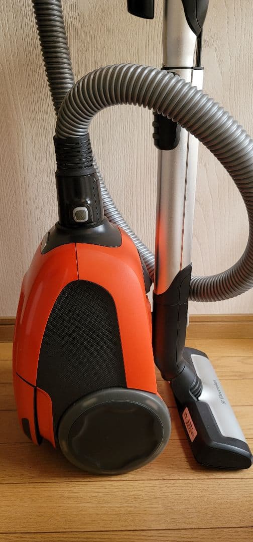 【貴重!✨】Electrolux エルゴスリーオート !取扱説明書、紙パック付! 【貴重!✨】Electrolux エルゴスリーオート !取扱説明書、紙パック付!