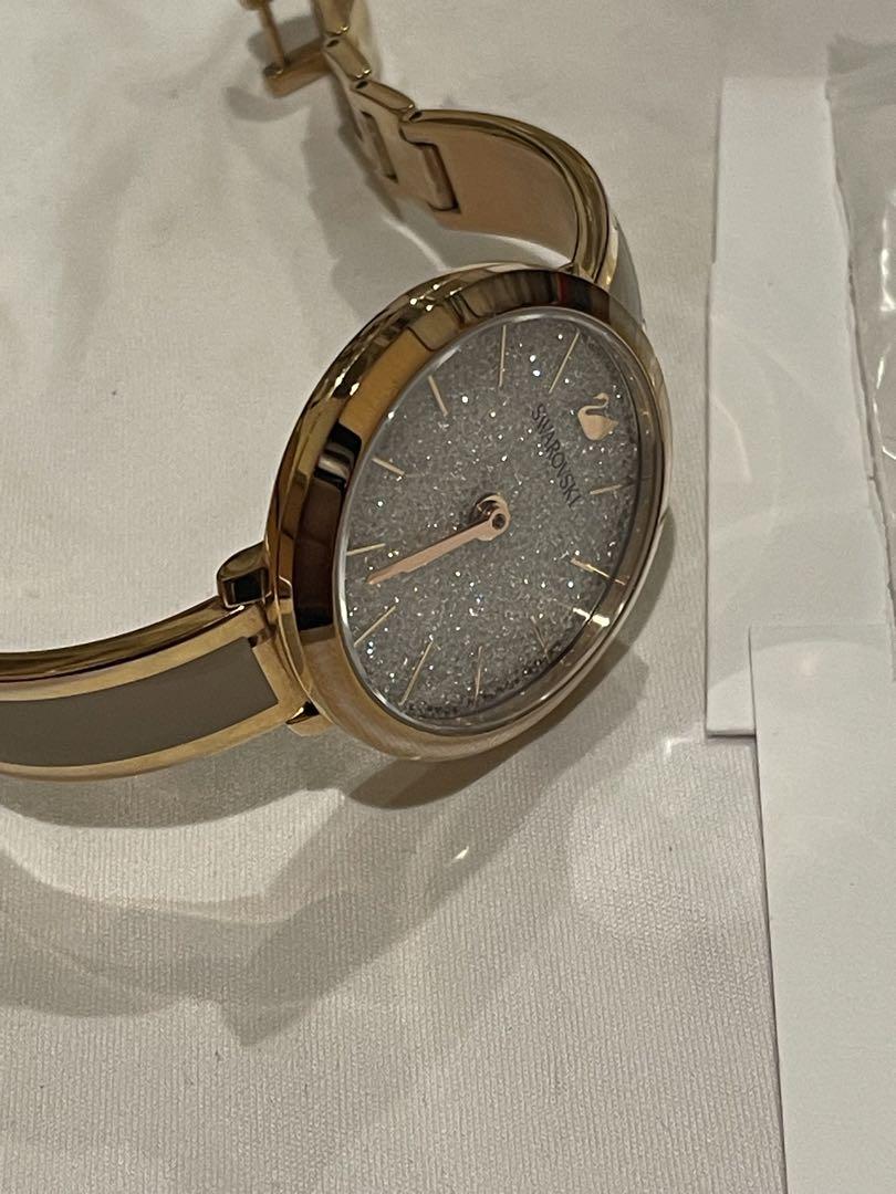 スワロフスキー　時計　ウォッチ