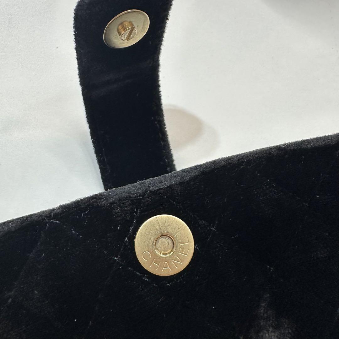 CHANEL シャネル マトラッセ ポーチ ベロア ブラック - メルカリ