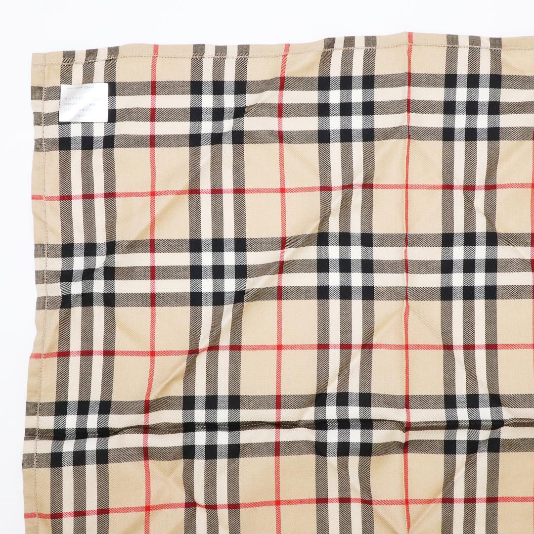 バーバリー　ハンカチ Amazon | バーバリー BURBERRY ハンカチギフト クリスマス