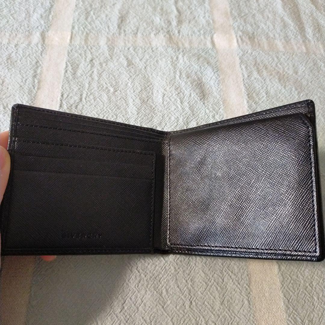 GIVENCHY　折りたたみ財布