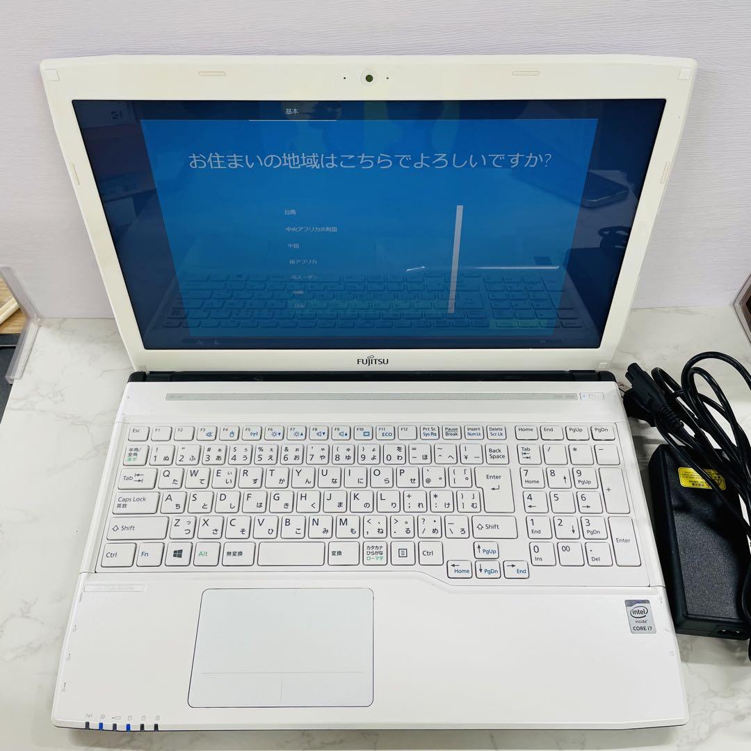 Windowsノート本体 FUJITSU FMV LIFEBOOK AH53/S FMVA53SW 1TB