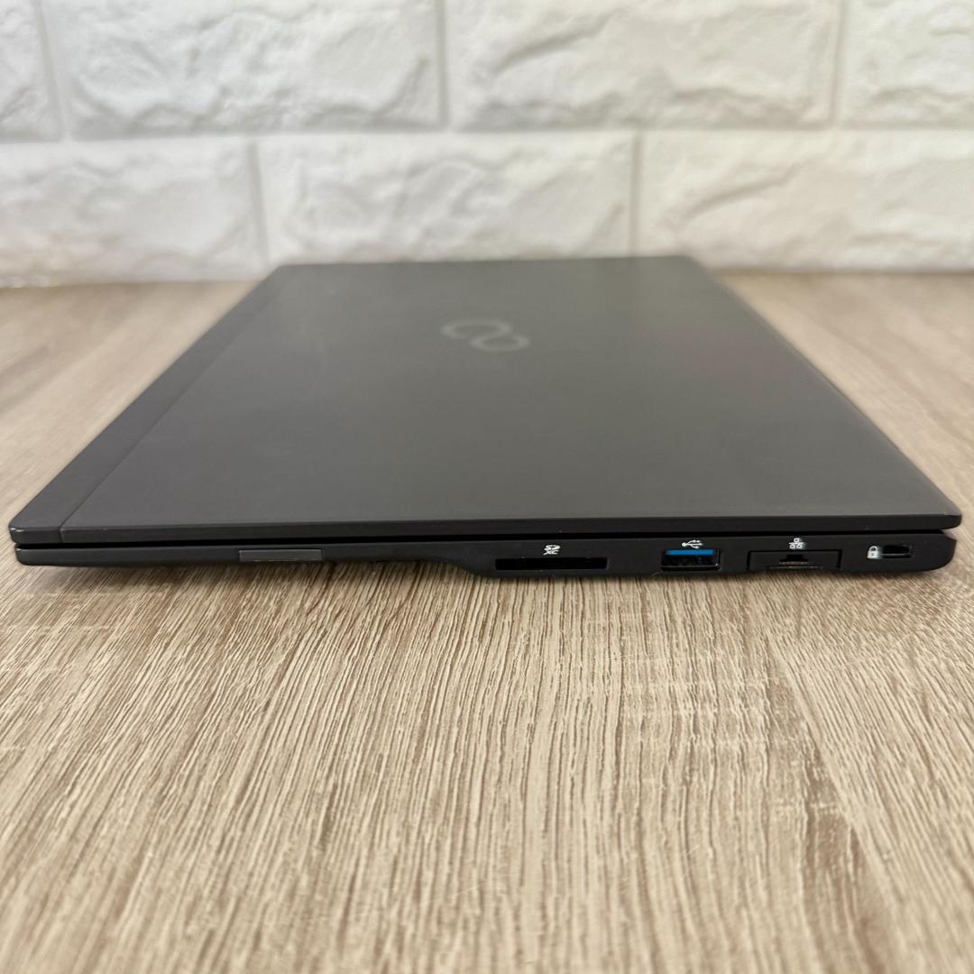 ★LIFEBOOKU9310/E★FUJITSU第10世代Corei5ノートPC