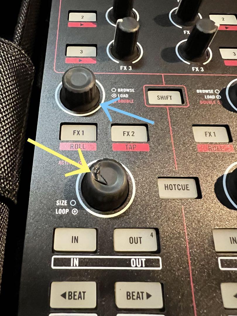 TRAKTOR KONTROL X1 DJコントローラー 箱、専用ケース付 TRAKTOR KONTROL X1 DJコントローラー 箱、専用ケース付 - メルカリ