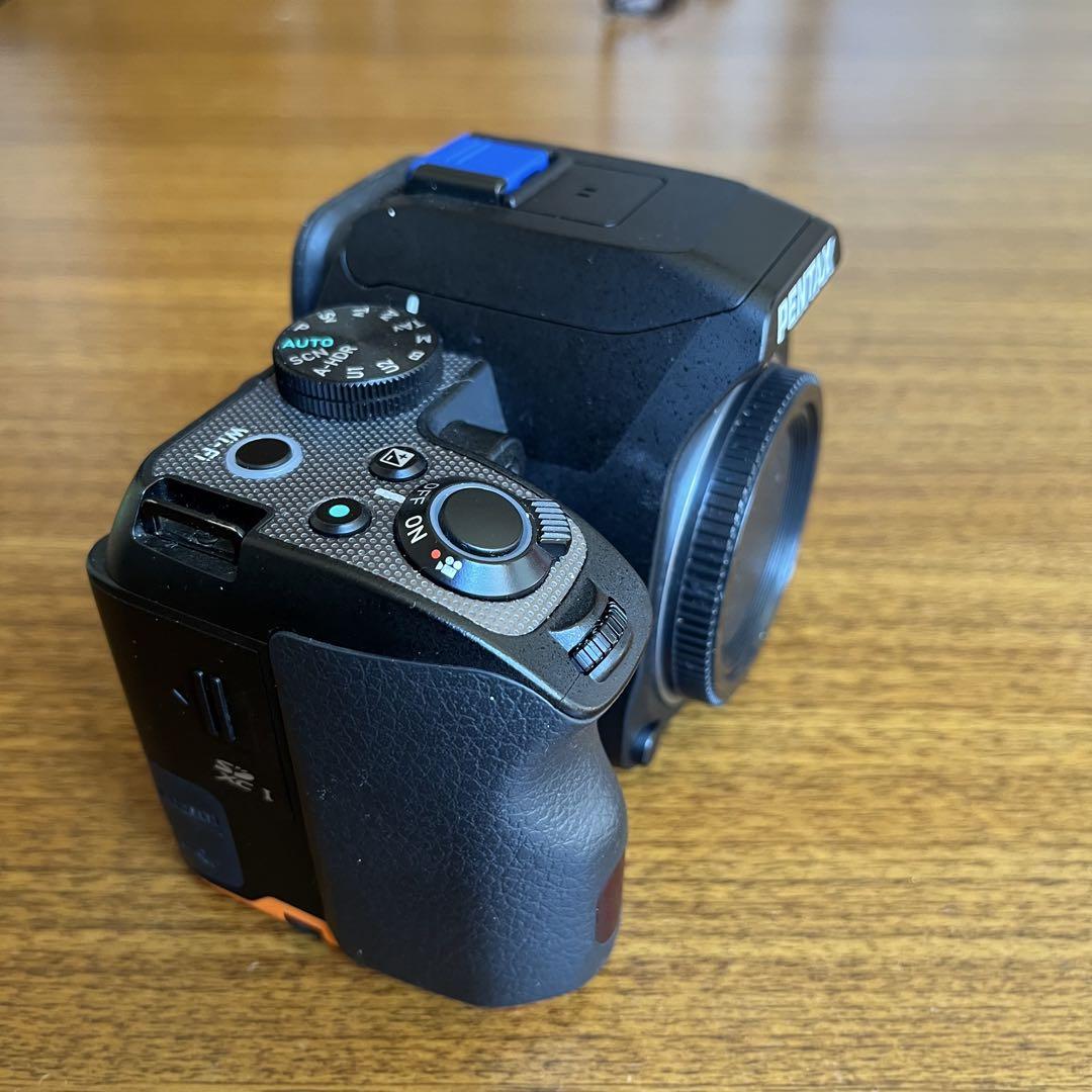 限定アウトレットセール：通販 PENTAX K-70 見た目はスタイリッシュなK-S2ブラックxオレンジ デジタルカメラ