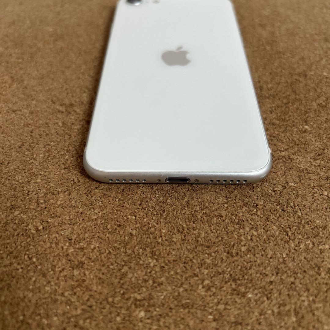 1582【早い者勝ち】電池新品☆iPhoneSE2 128GB SIMフリー