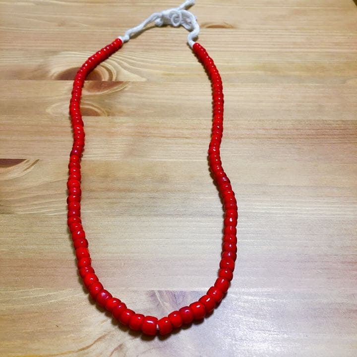 中古】 新品 70cm 赤 ネックレス ビーズ ネックレス