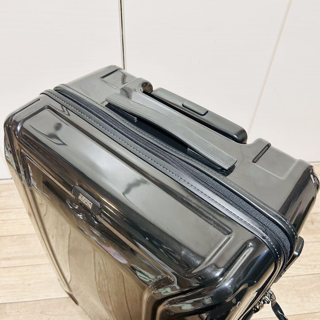 ゼロハリバートン ZERO HALLIBURTON Mサイズ 53L