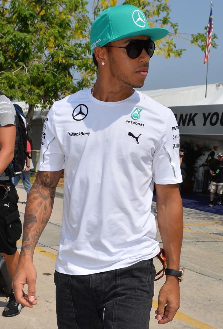 スポーツ選手 L.Hamilton 2014 Mercedes Used Tee