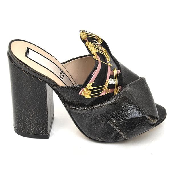 新品❤️ヌメロヴェントゥーノ 定価約11万 サンダル 35(約22cm)-